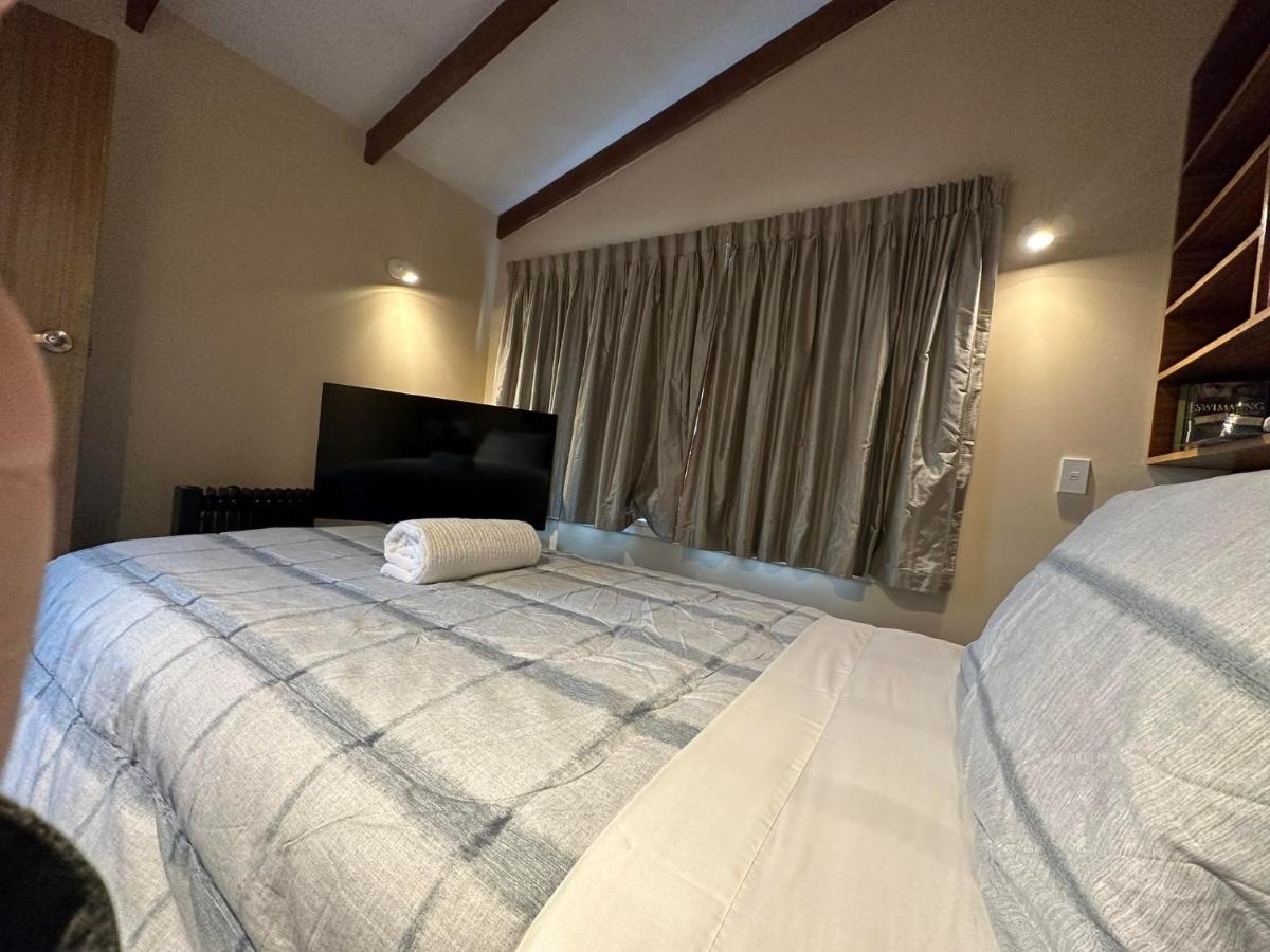 The Airport Homestay House Christchurch Exteriör bild
